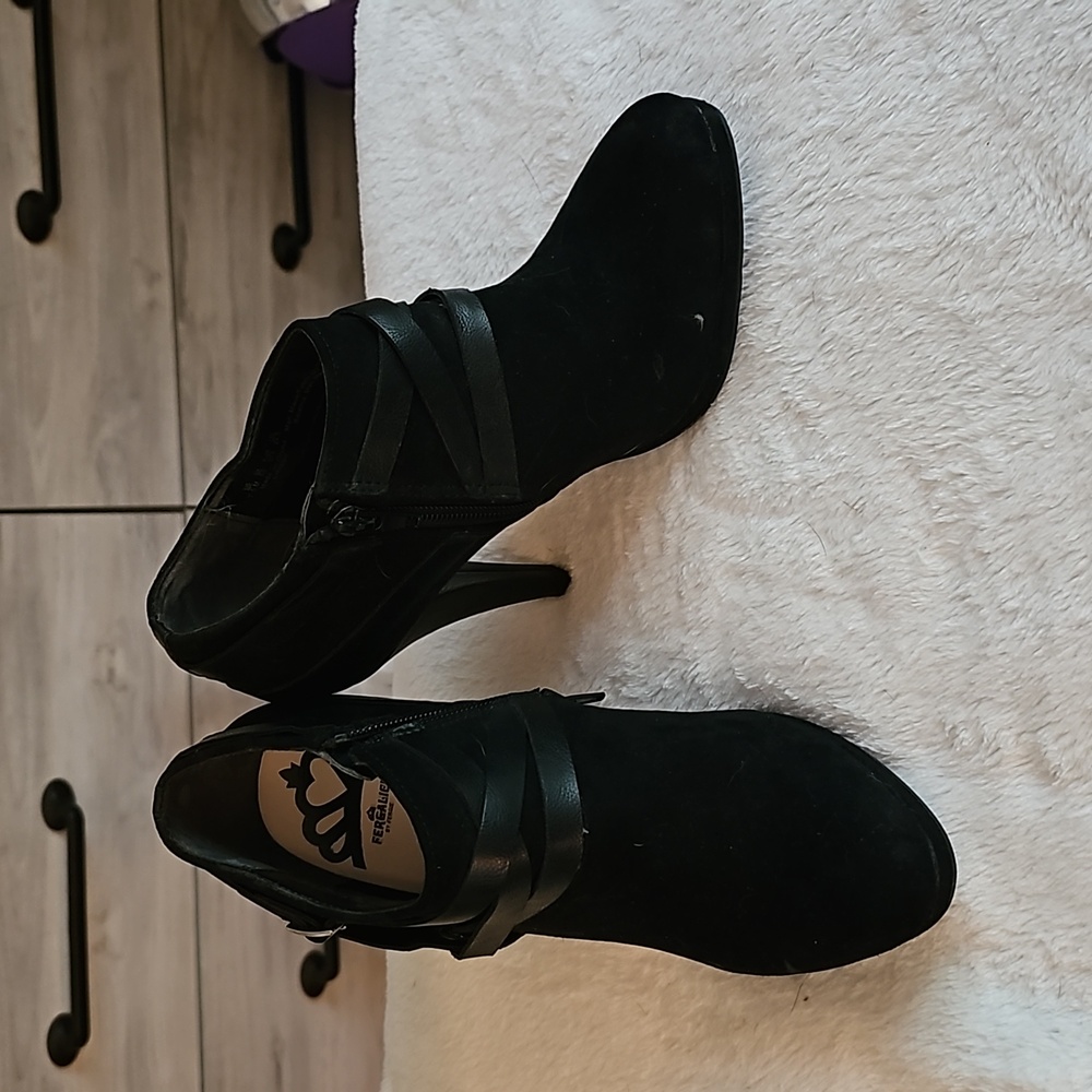 Fergalicous booties